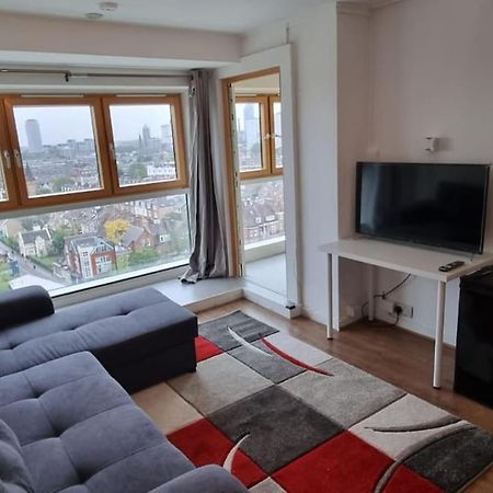 Gottersea 1 Bedroom Flat In Battersea 70 Mq London Exterior photo
