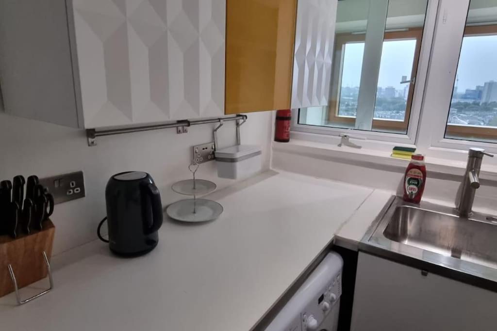 Gottersea 1 Bedroom Flat In Battersea 70 Mq London Exterior photo